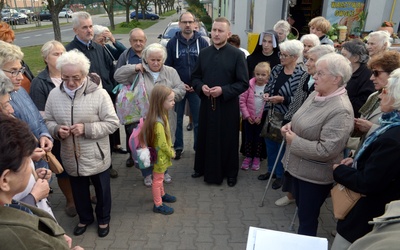 Wierni spotkali się w pobliżu kościoła pw. MB Miłosierdzia w Radomiu, na osiedlu XV-lecia