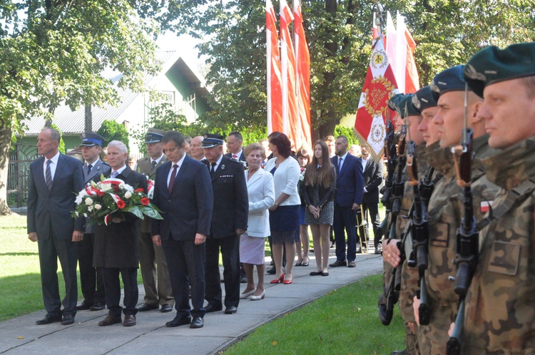 Patron szkoły w Podborzu