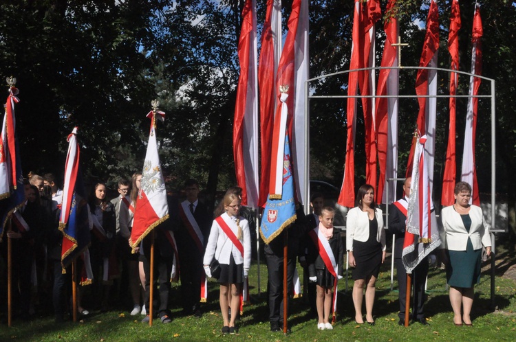 Patron szkoły w Podborzu