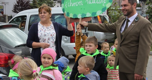 Przedszkolaki za pan brat z ekologią 