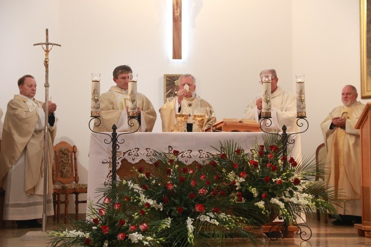 Pobłogosławienie kościoła w Gorzowie k. Chełmka
