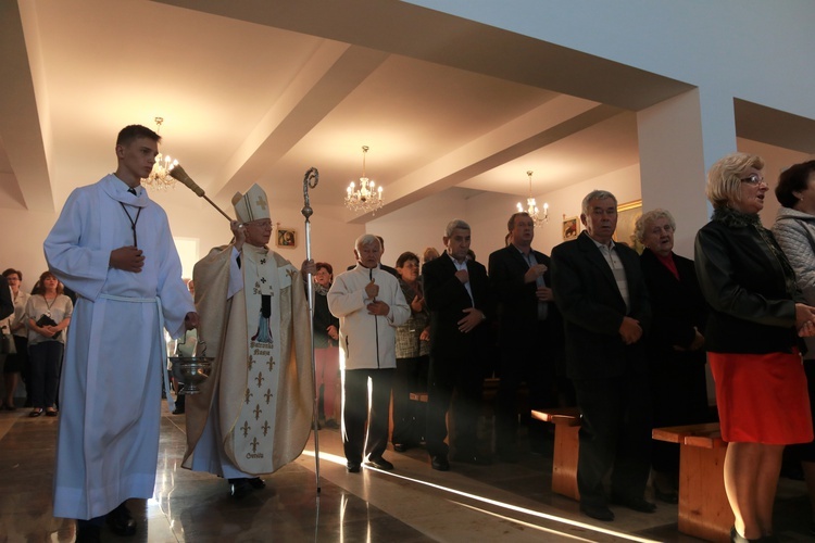 Pobłogosławienie kościoła w Gorzowie k. Chełmka