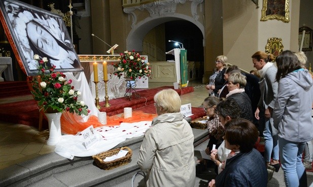 Wzięli Tereskę za słowo