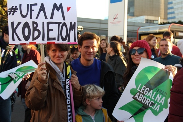 Feministki publicznie nawoływały do zabijania dzieci