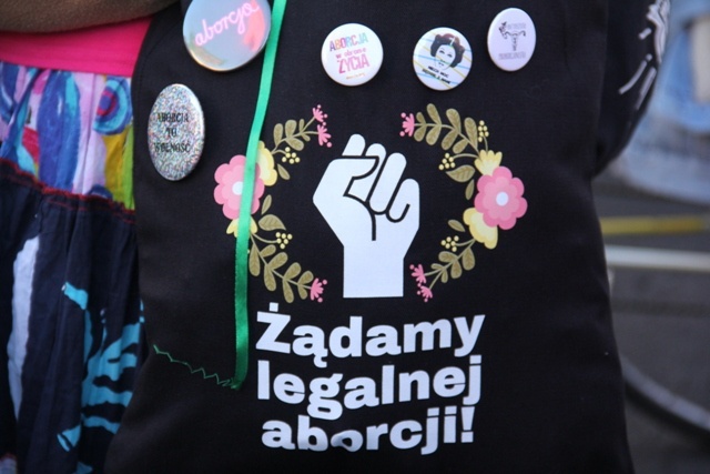 Feministki publicznie nawoływały do zabijania dzieci