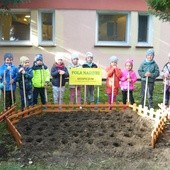 Mali ogrodnicy dla koszalińskiego hospicjum 