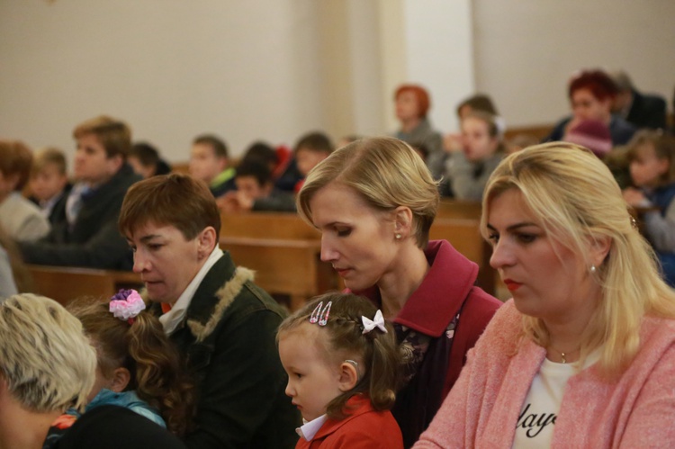 Borzęcin Dolny - nadanie imienia, otwarcie boiska