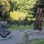 Ogród różańcowy św. Ojca Pio na Jamnej