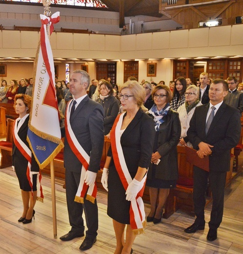 Sztandar i nowe imię dla ośrodka wychowawczego w Płońsku