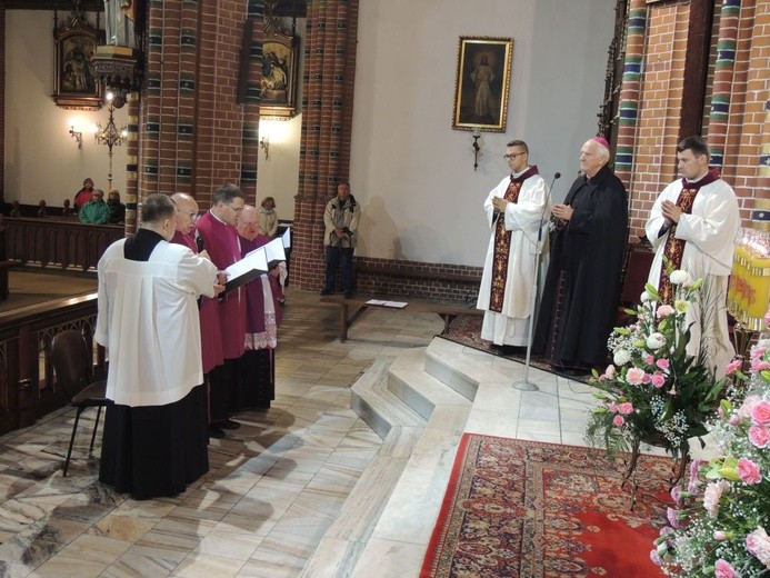 Przyjęcie trzech kanoników do kolegiaty