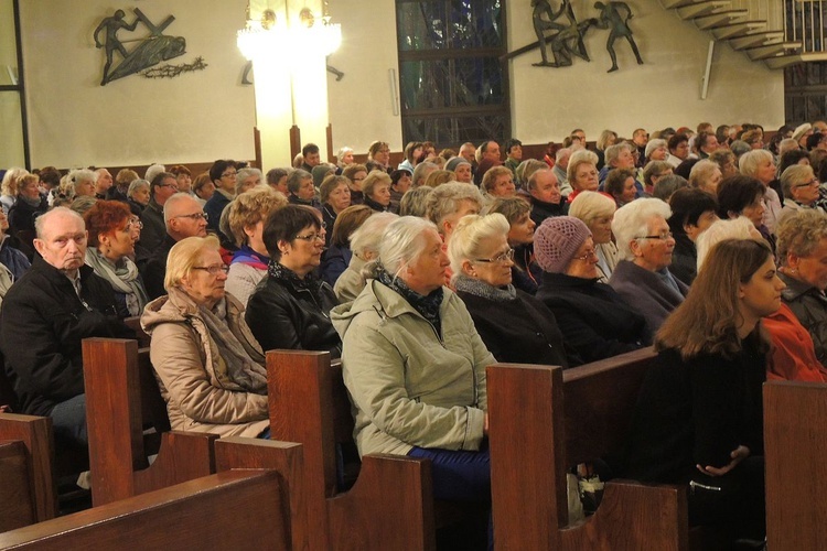 Róże Różańcowe diecezji w Bielsku-Białej