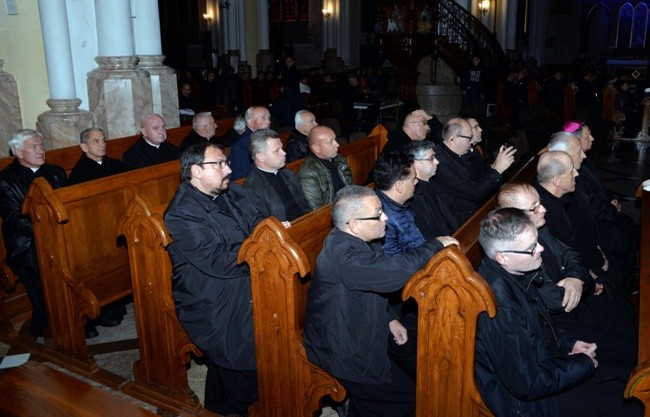 Modlitwa za synod i młodzież w Radomiu