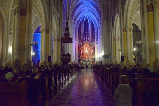 Modlitwa za synod i młodzież w Radomiu