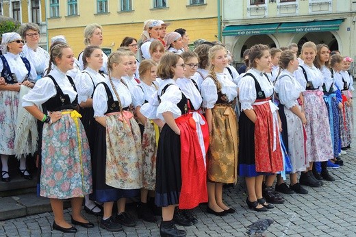 "Sto na sto" – Cieszyniacy na rynku