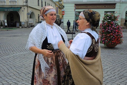 "Sto na sto" – Cieszyniacy na rynku
