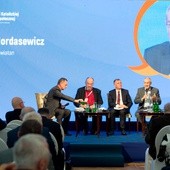 Ewangelizować rzeczywistość społeczną