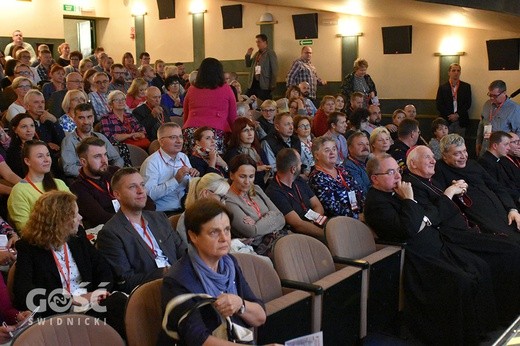 Wystąpienie ks. Pawlukiewicza w Świdnicy