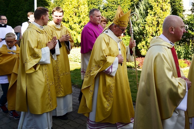 Poświęcenie kościoła pw. św. Faustyny Kowalskiej w Ostródzie