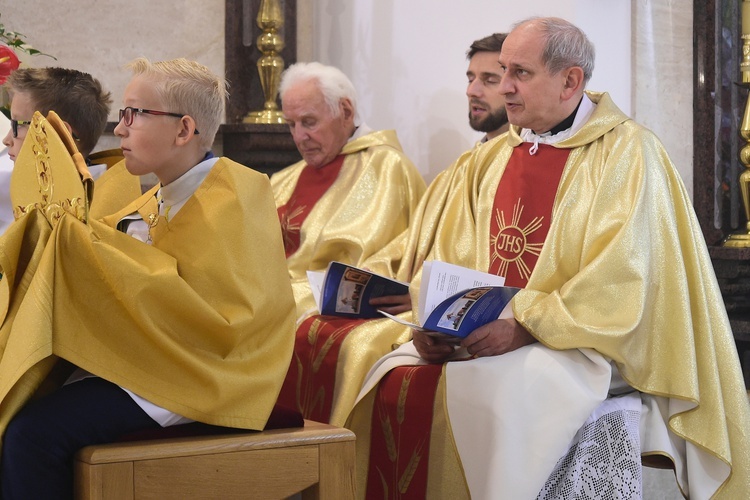 Poświęcenie kościoła pw. św. Faustyny Kowalskiej w Ostródzie