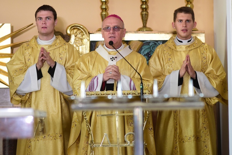 Poświęcenie kościoła pw. św. Faustyny Kowalskiej w Ostródzie