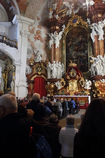 Żywy Różaniec u Matki