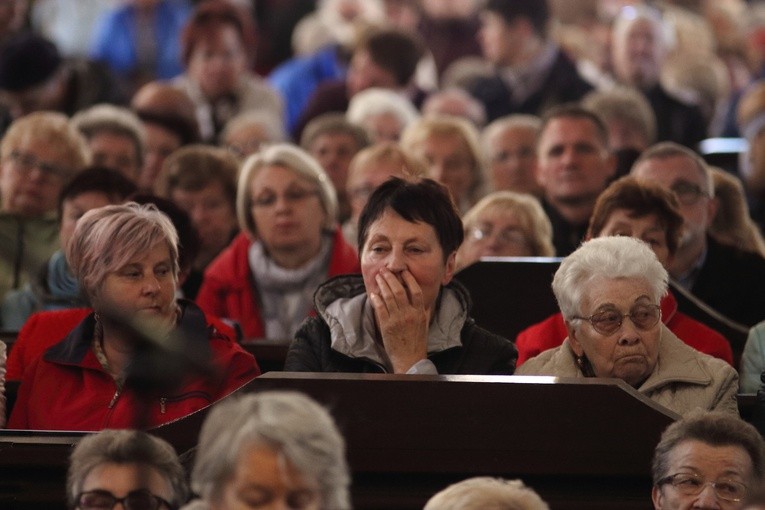 Żywy Różaniec u Matki