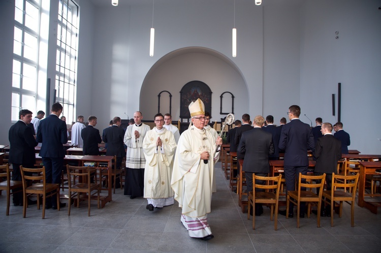 Nowy wystrój kaplicy w śląskim seminarium