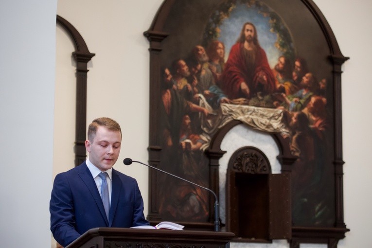 Nowy wystrój kaplicy w śląskim seminarium