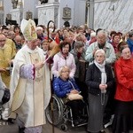 Pielgrzymka róż różańcowych do Barda Śląskiego