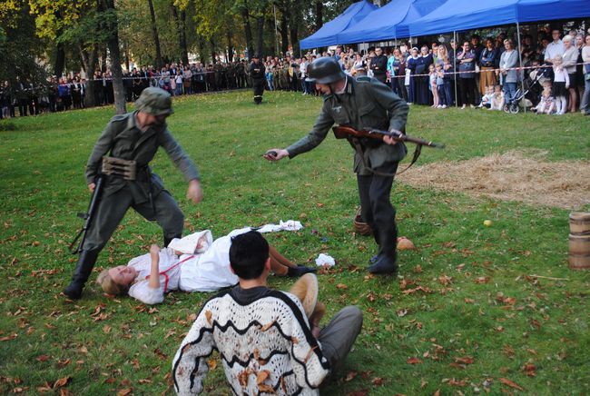 Historyczna inscenizacja w Rudniku nad Sanem