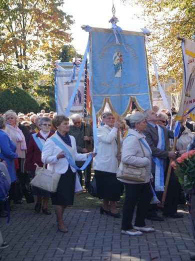 Różańcowa pielgrzymka do Rokitna