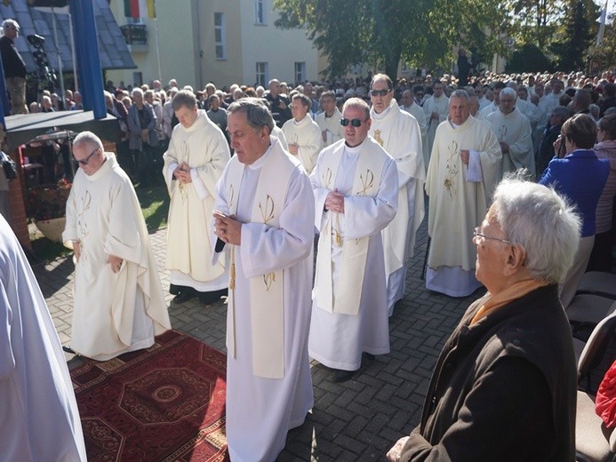 Różańcowa pielgrzymka do Rokitna