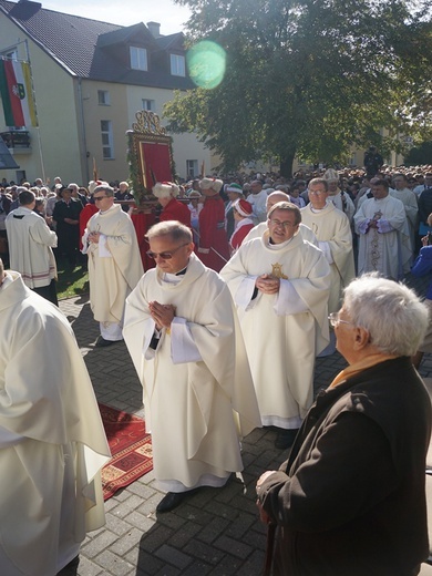 Różańcowa pielgrzymka do Rokitna