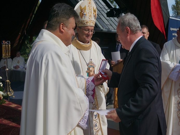 Różańcowa pielgrzymka do Rokitna