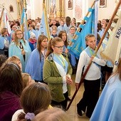 ▲	Mottem spotkania było hasło ŚDM w Panamie: „Oto ja, służebnica Pańska”.