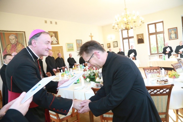 Erygowanie kapituły w Limanowej