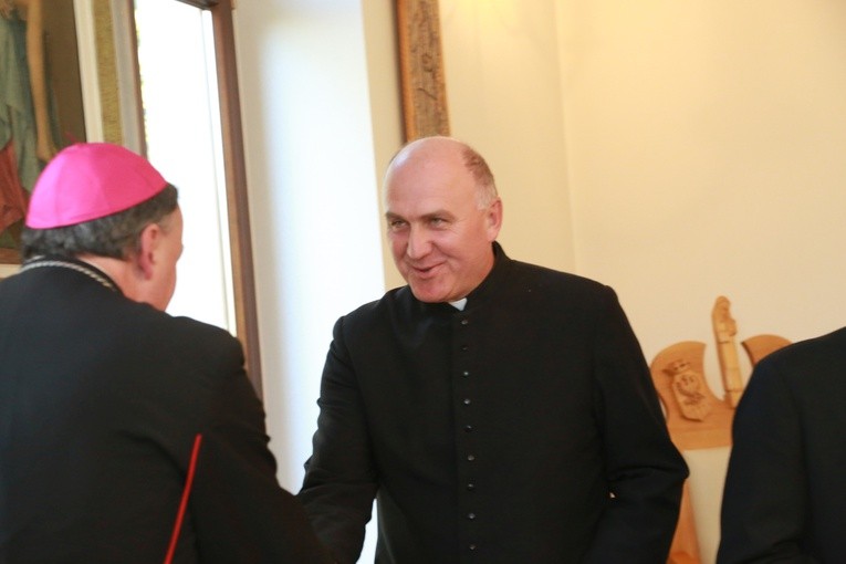 Erygowanie kapituły w Limanowej