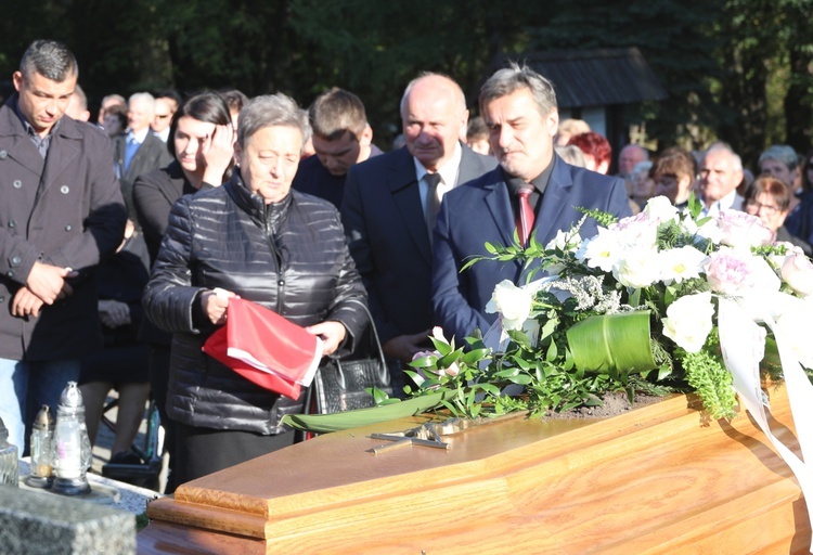 Pogrzeb śp. Moniki Prochot z Międzybrodzia Bialskiego