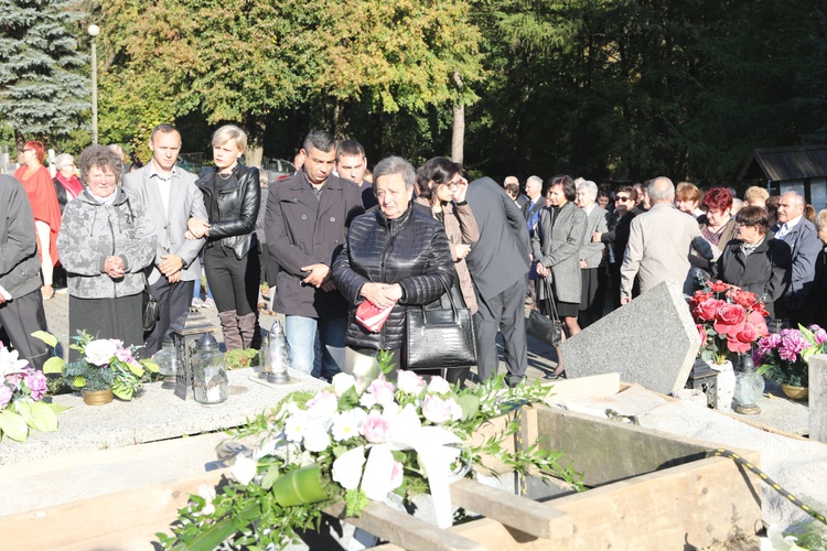 Pogrzeb śp. Moniki Prochot z Międzybrodzia Bialskiego