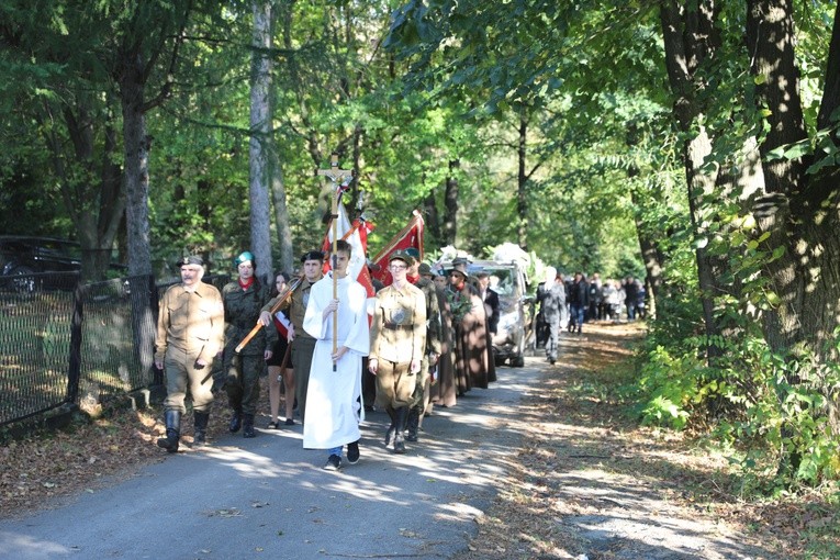 Pogrzeb śp. Moniki Prochot z Międzybrodzia Bialskiego