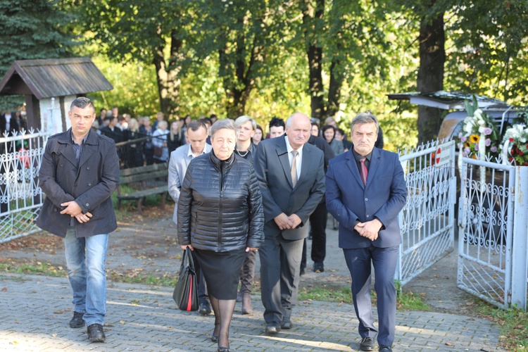 Pogrzeb śp. Moniki Prochot z Międzybrodzia Bialskiego