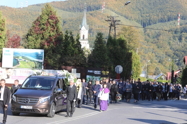 Pogrzeb śp. Moniki Prochot z Międzybrodzia Bialskiego