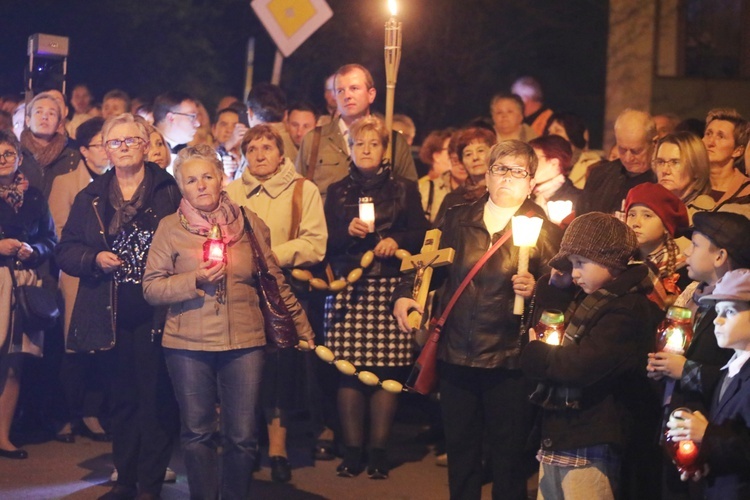 Różańcowa procesja w Czechowicach-Dziedzicach - 2018