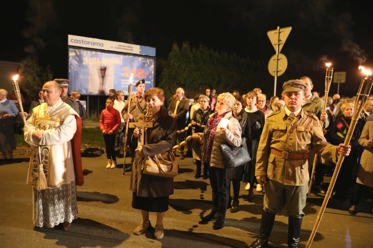 Różańcowa procesja w Czechowicach-Dziedzicach - 2018