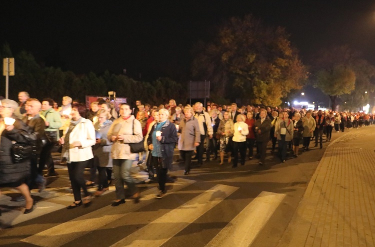 Różańcowa procesja w Czechowicach-Dziedzicach - 2018