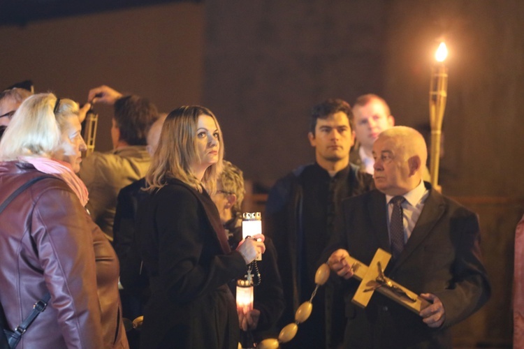 Różańcowa procesja w Czechowicach-Dziedzicach - 2018