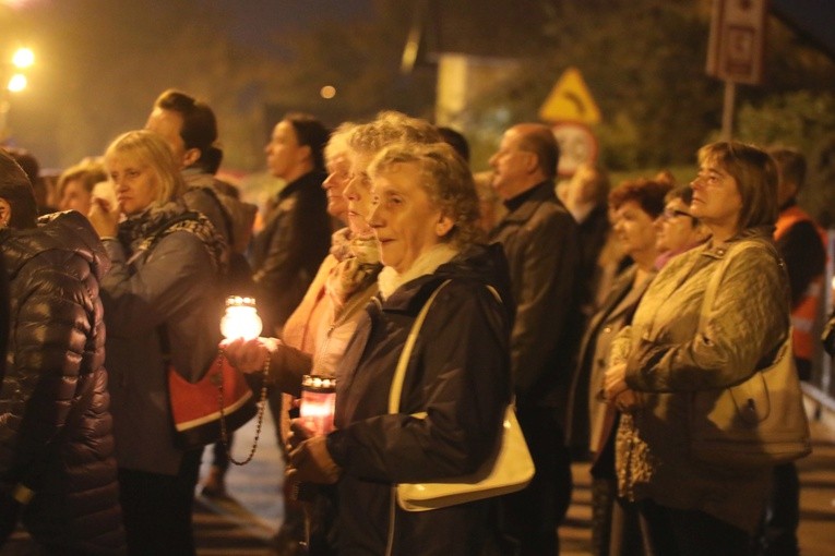 Różańcowa procesja w Czechowicach-Dziedzicach - 2018