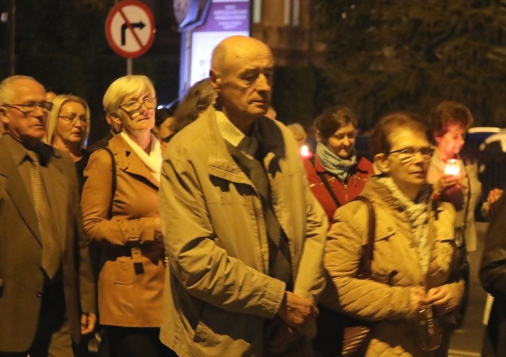 Różańcowa procesja w Czechowicach-Dziedzicach - 2018