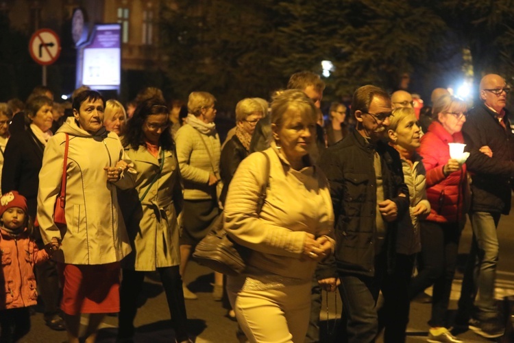 Różańcowa procesja w Czechowicach-Dziedzicach - 2018