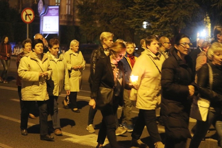 Różańcowa procesja w Czechowicach-Dziedzicach - 2018